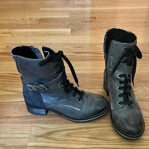 Ladies Dromedarias boots